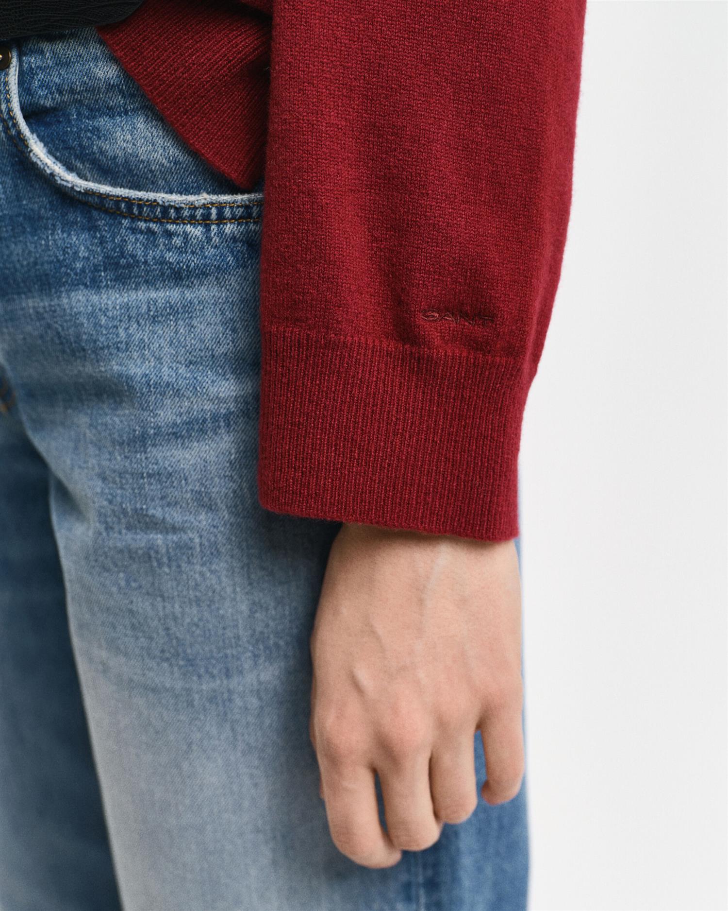 Superfine Lambswool C-neck-Genser-Gant-Aandahls