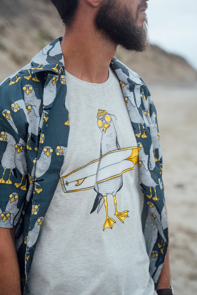 Surfing Seagull t-shirt-T-shirt-Lakor-Aandahls