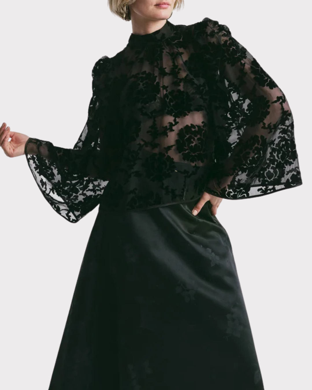 Velvet Flared Top-Topp-ByTimo-Aandahls