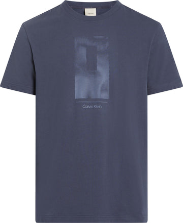 Vertical Lines Graphic t-shirt-T-shirt-Calvin Klein-Aandahls