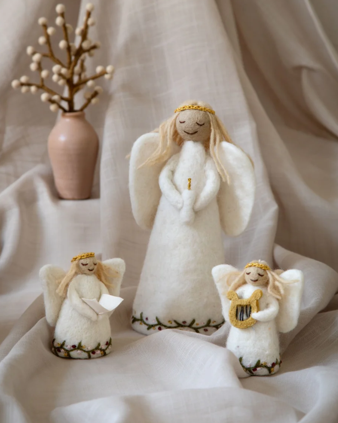 engel med sangbok-0 - Interiør-Gry og Sif-Aandahls