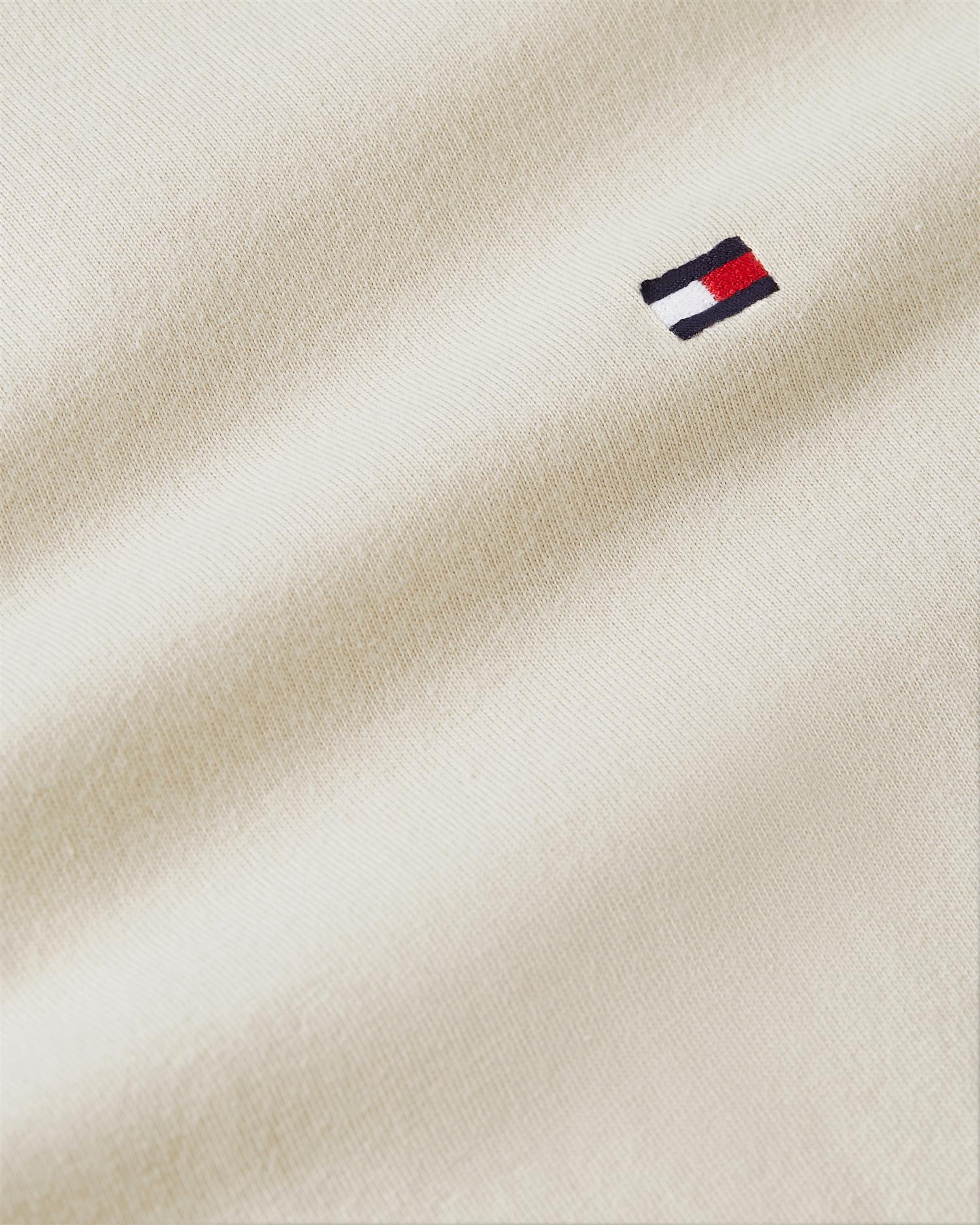 ess seasonal reg fit solid tee-T-shirt-Tommy Hilfiger-Aandahls