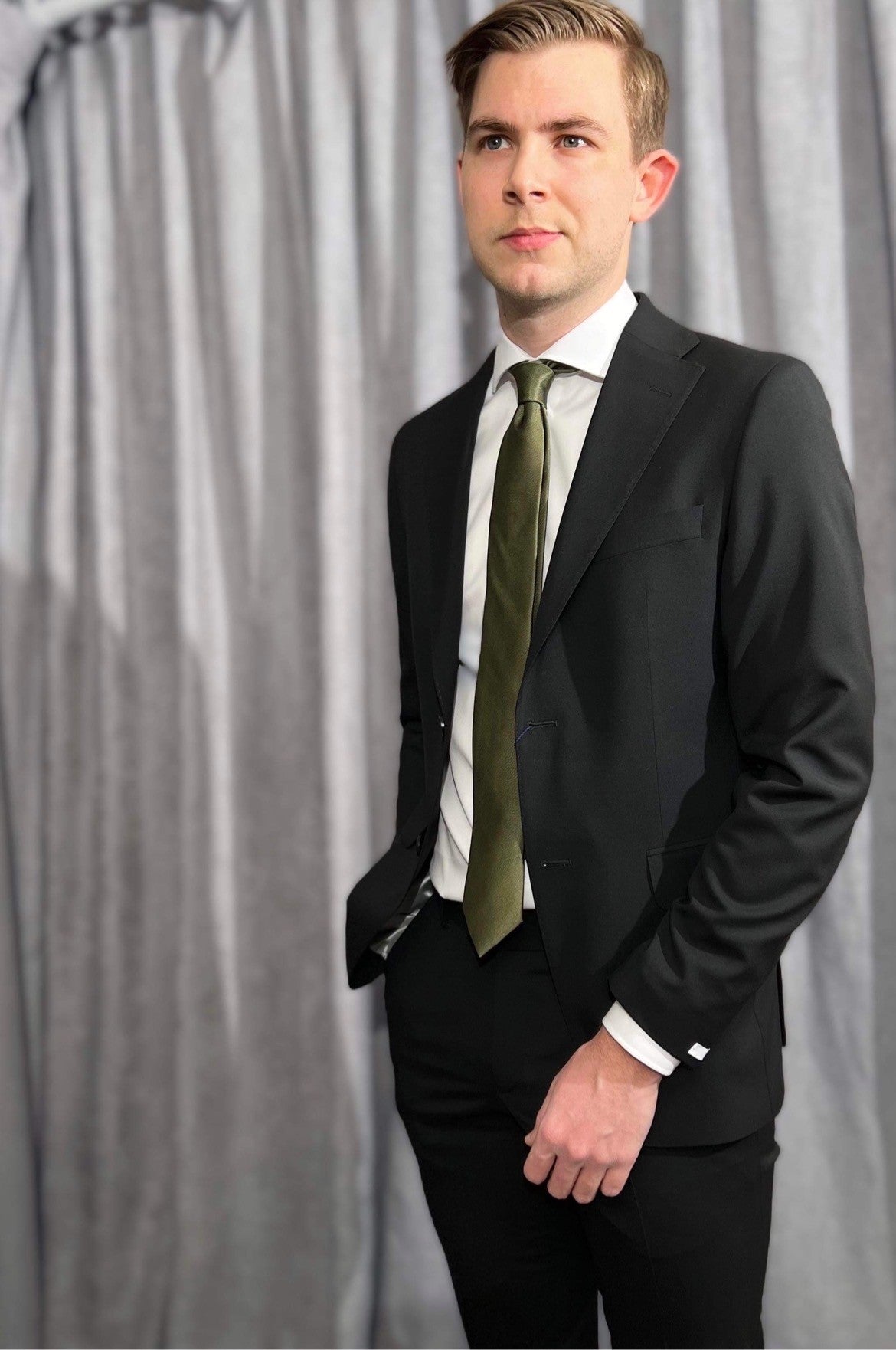Jonas Jakke-Dress-Frislid-Aandahls