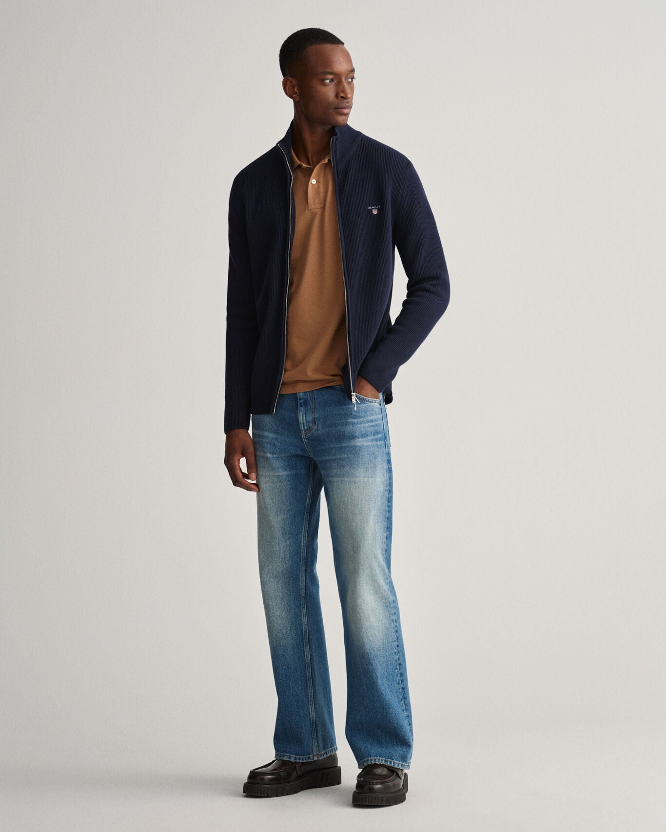D1. RIB TEXTURE FULL ZIP-Strikk-Gant-Aandahls