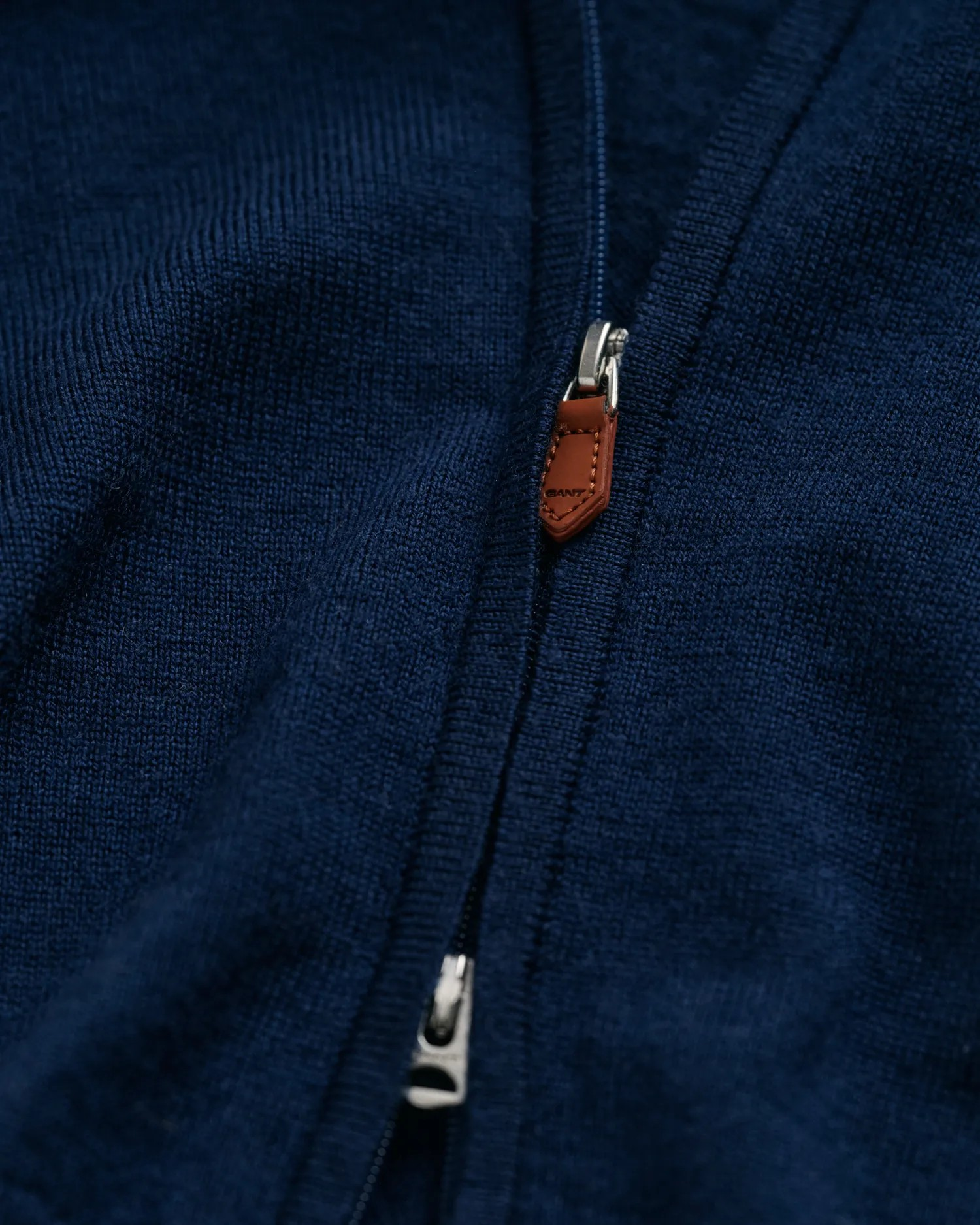 Extrafine merino wool zip cardigan-Cardigan-Gant-Aandahls