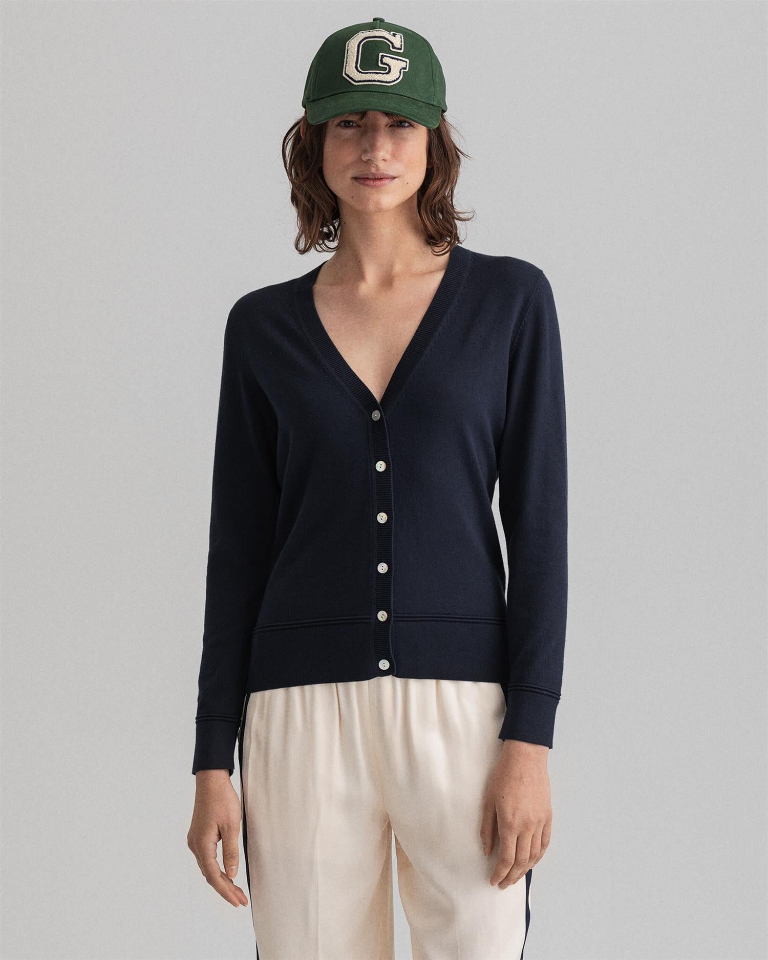LIGHT COTTON V-CARDIGAN-Cardigan-Gant-Aandahls
