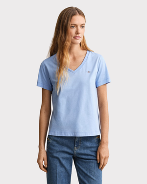 Reg Shield Ss V-Neck T-Shirt-T-shirt-Gant-Aandahls