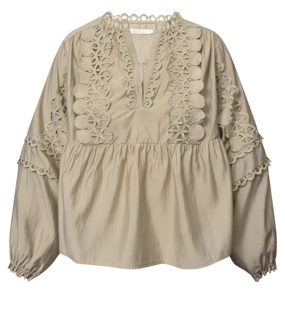 kaiaGO lace blouse-Bluser-Gossia-Aandahls