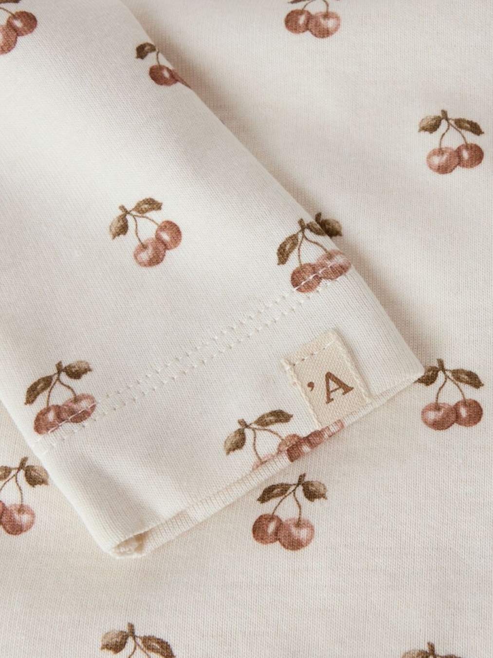 Nmflayo Sig Ls Slim Top Lil-Genser-Lil-Atelier-Aandahls