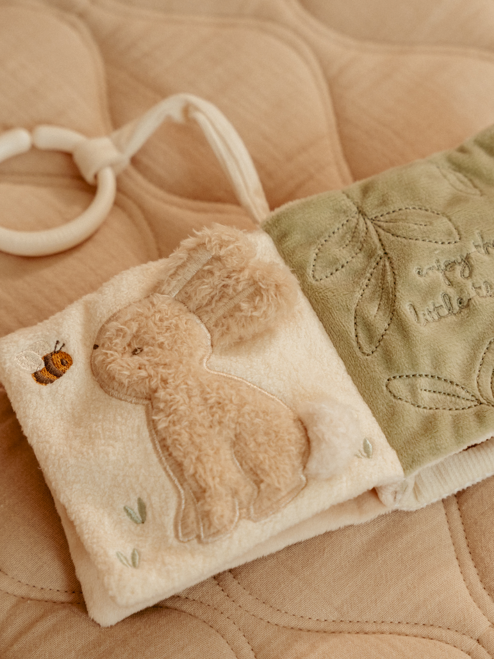 Aktivitetsbok - Newborn-Tilbehør-Little Dutch-Aandahls