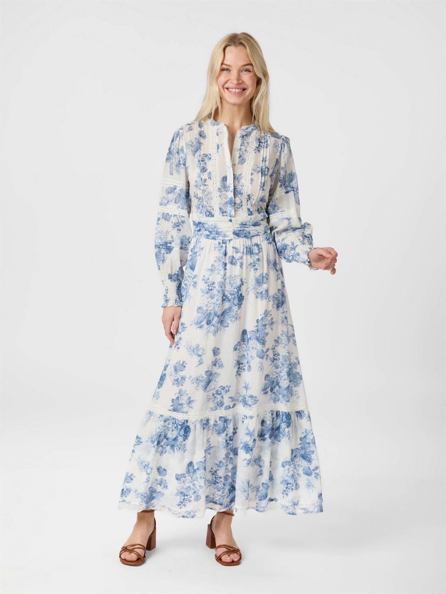 Columbia Flower Flow Dress-Kjole-Neo Noir-Aandahls
