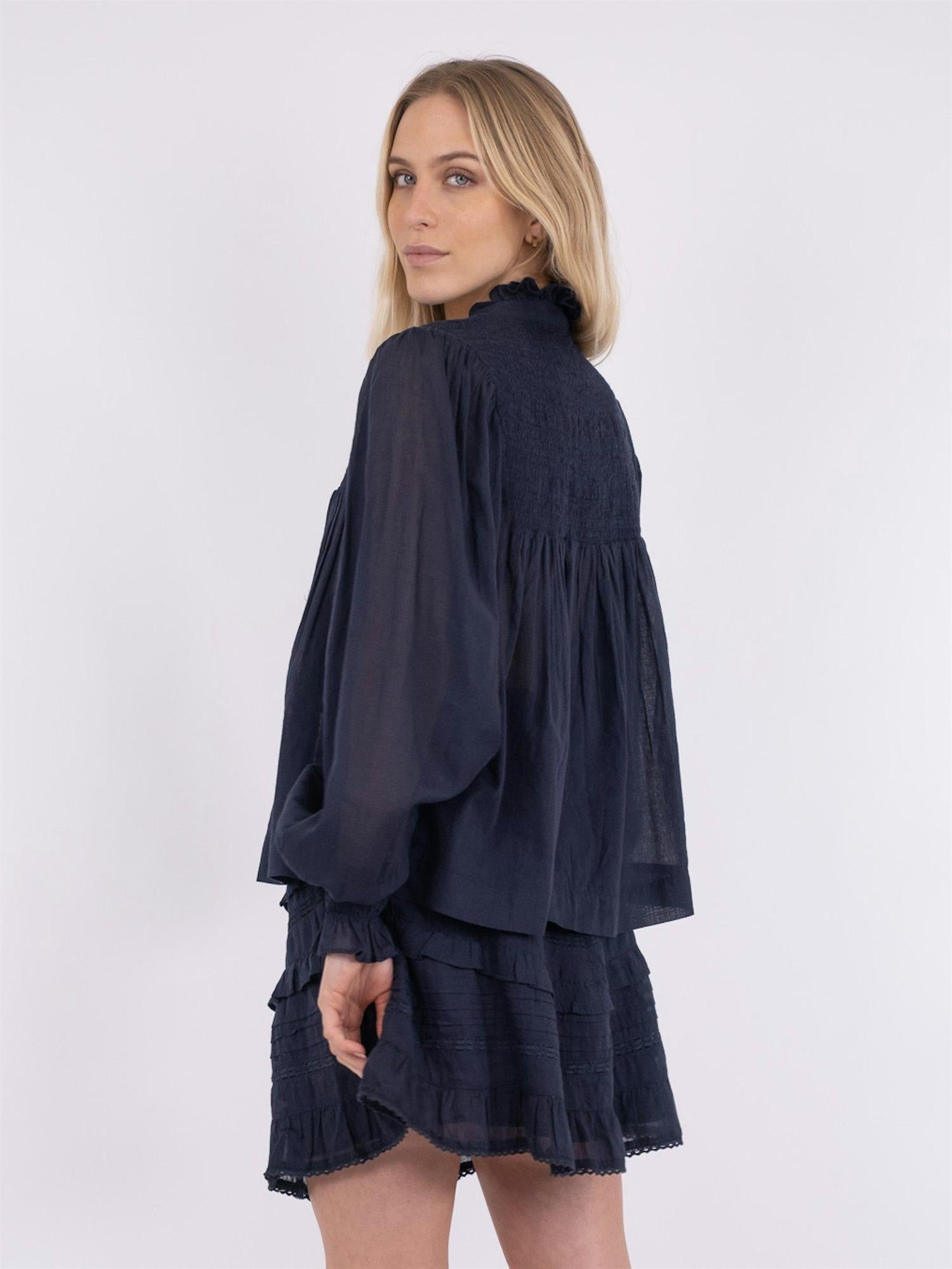 Jill S Voile Blouse-Bluser-Neo Noir-Aandahls