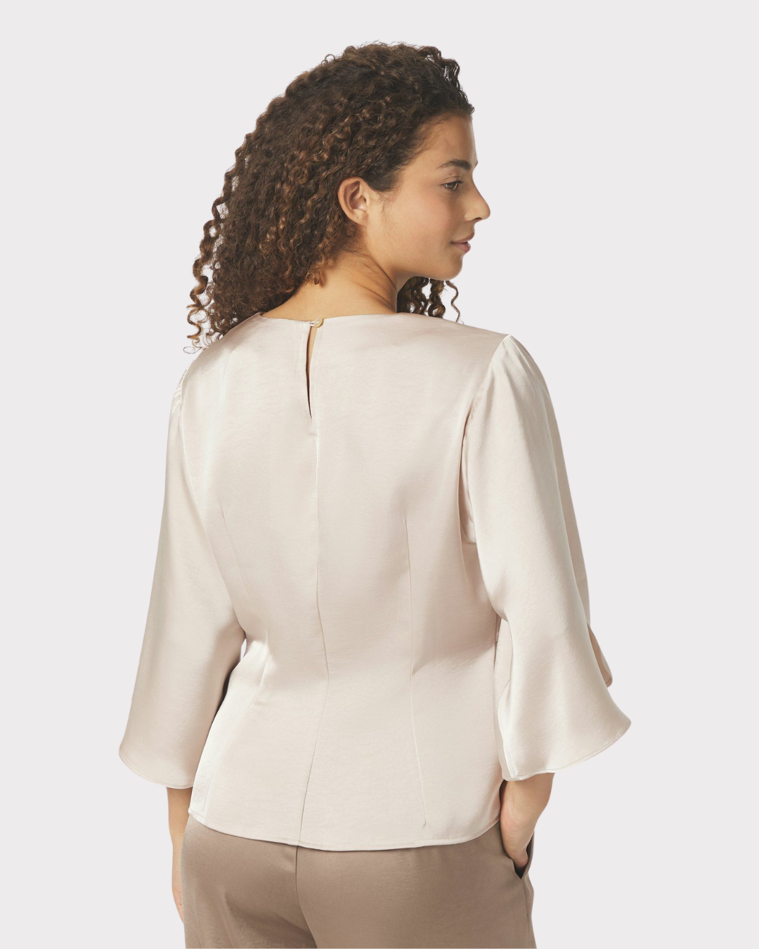 Remana Heavy Sateen Blouse-Overdel-Neo Noir-Aandahls