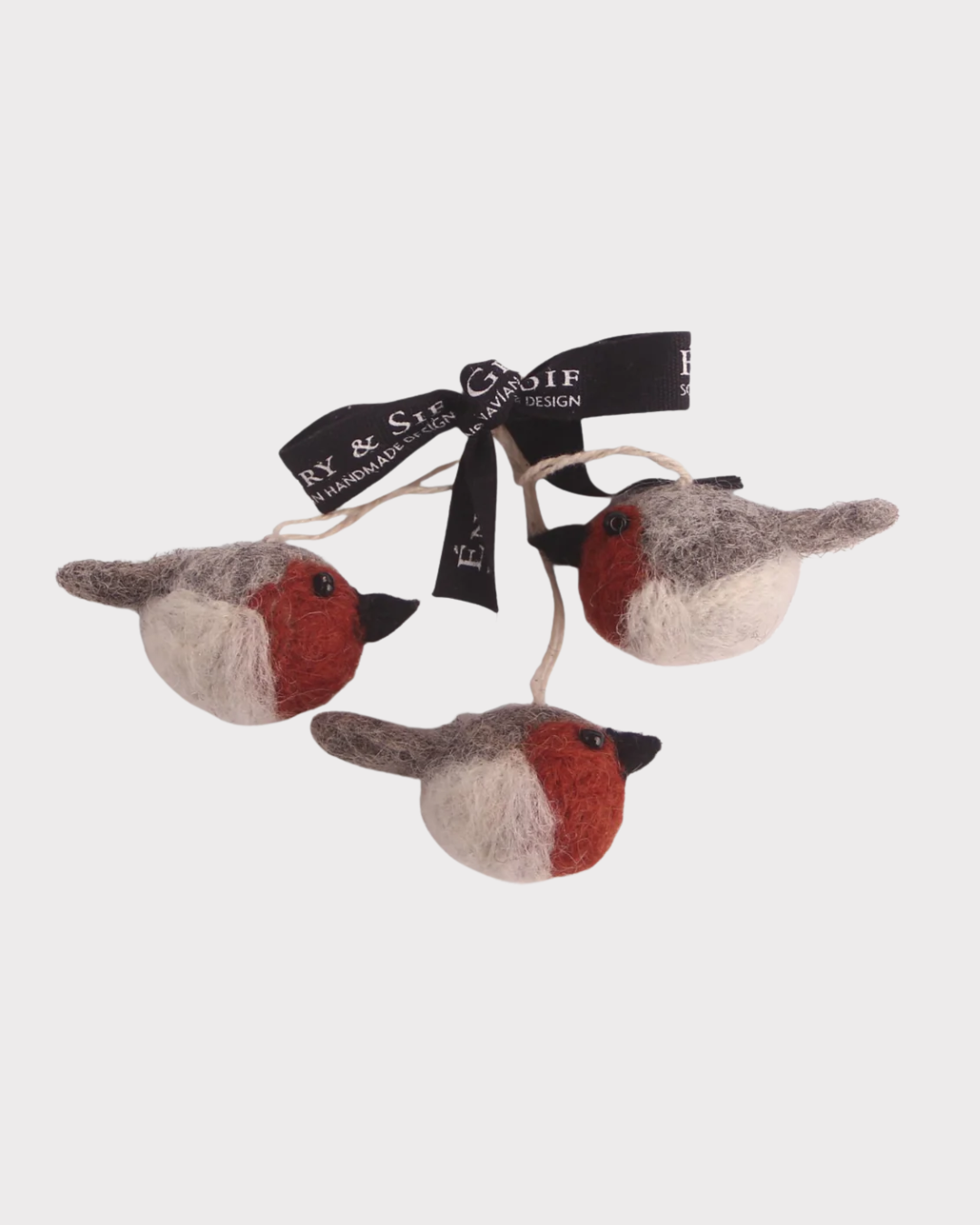 rødstrupe - sett a 3-0 - Interiør-Gry og Sif-Aandahls