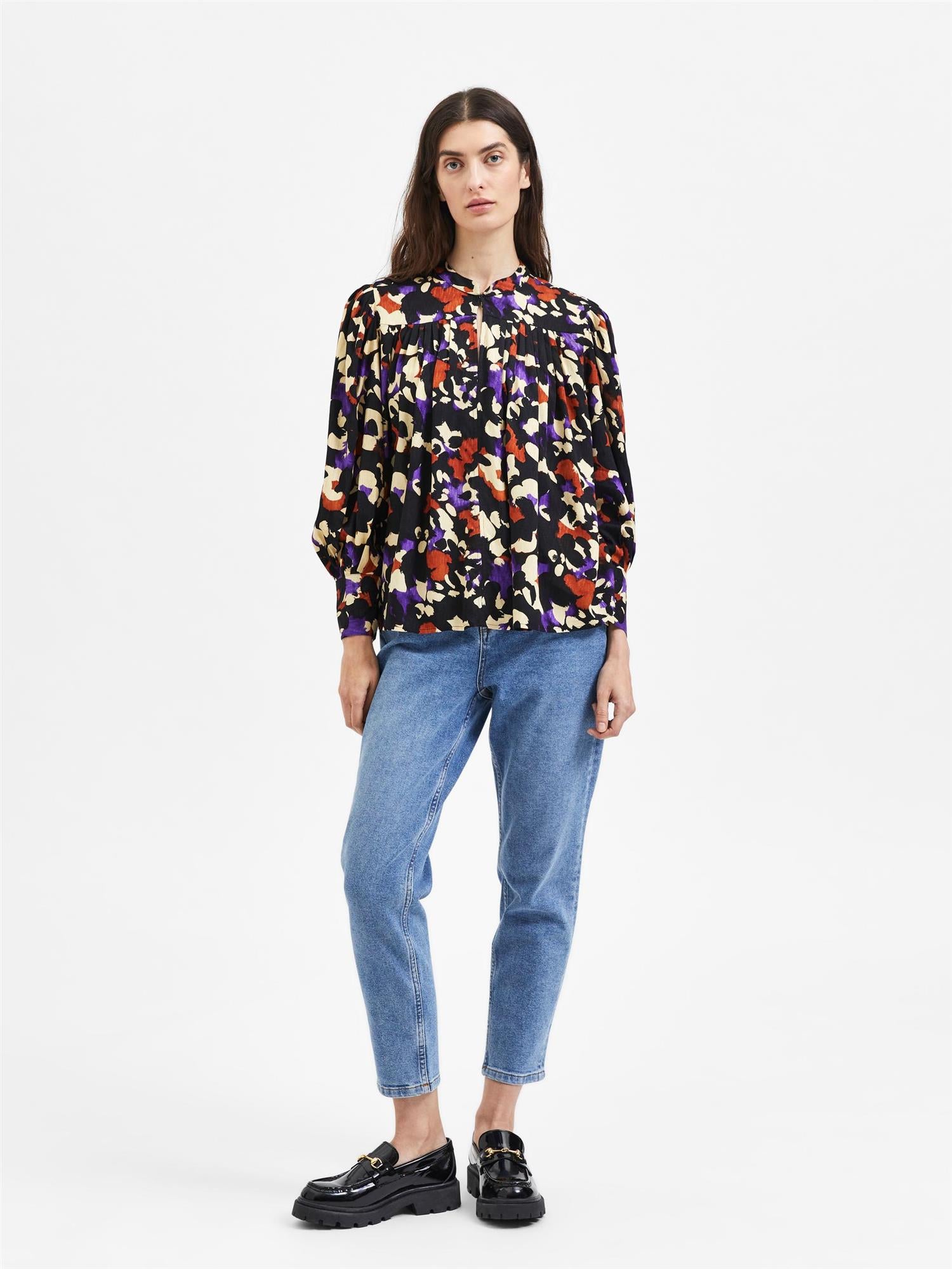 Holda ls top-Bluser-Selected Femme-Aandahls