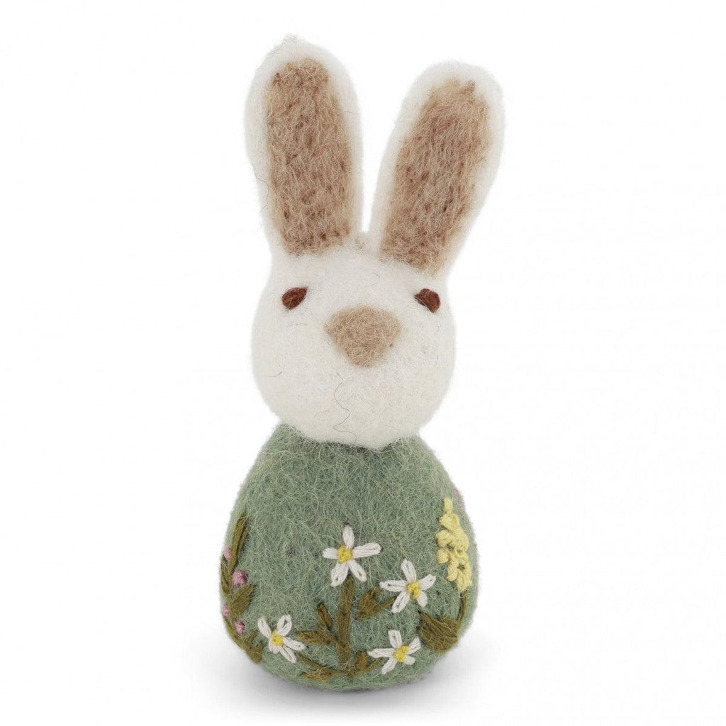 small bunny w flower embroidery-0 - Interiør-Gry og Sif-Aandahls